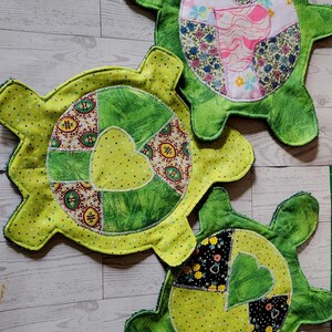 Original Scrappy Kitchen Buddy TM-Quick Spill Counter/Floor Mop Buddy (Sea Turtle, Land Turtle)
