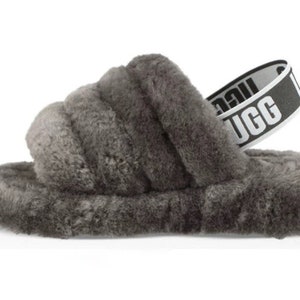 ugg fuzzy slides