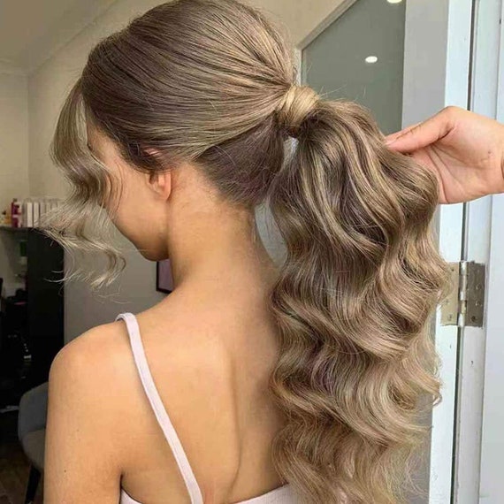 Guide To Make Classic Wrap Around Ponytail In No Time!