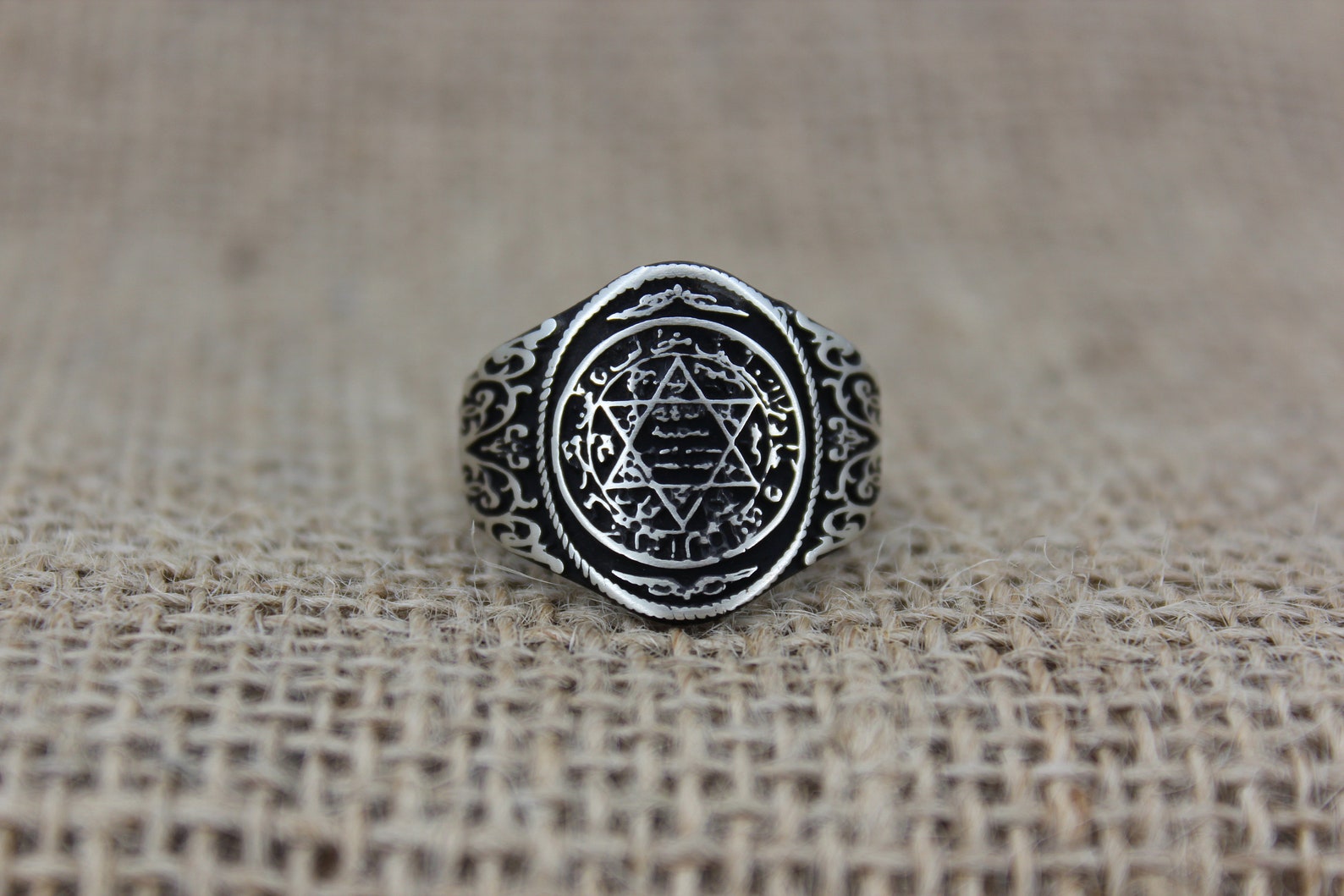 Solido S925 Anello in argento sterling con giada per unisex Anelli di
