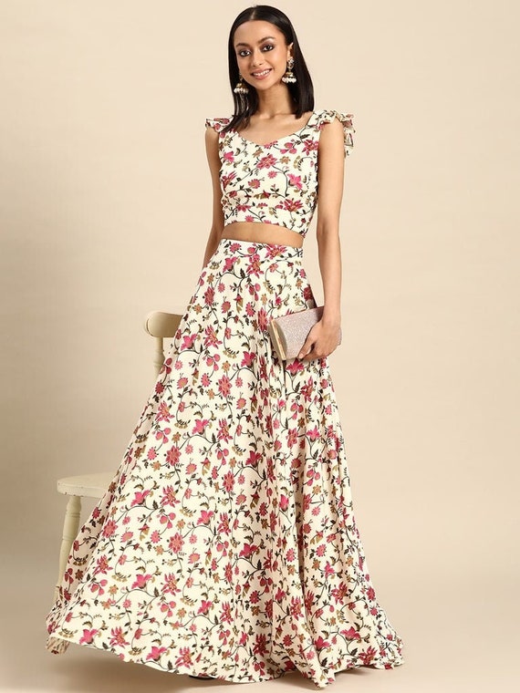 12 Ways to Rock the Crop Top and Skirt for Indian Wedding