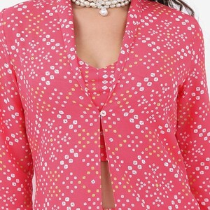 Women Pink Bandhani Printed Tie up Top  Skirt