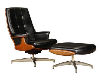 Heywood Wakefield Recline and Swivel Lounge Chair and Ottoman, c 1950s Signed