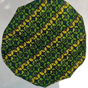 Grüne Ankara Satin Bonnet - Satingefütterte afrikanische Print Hair Wrap mit Kettenmuster