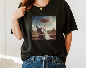 Funny Cat UFO T-shirt, Funny UFO Shirt, Aliens Shirt, Cat Lovers Tee, Gift For Cat Owner, Space Lover Shirt, Unisex Shirts, UFOs