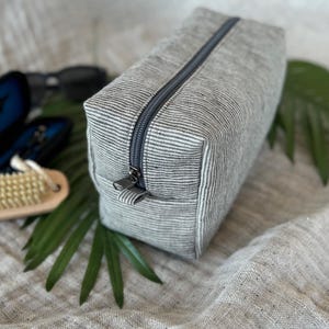 Borsa da toilette da uomo Borsa cosmetica in lino Borsa cosmetica unisex in lino naturale Regalo per lui Regalo da uomo Piccola borsa da viaggio per gli oggetti essenziali