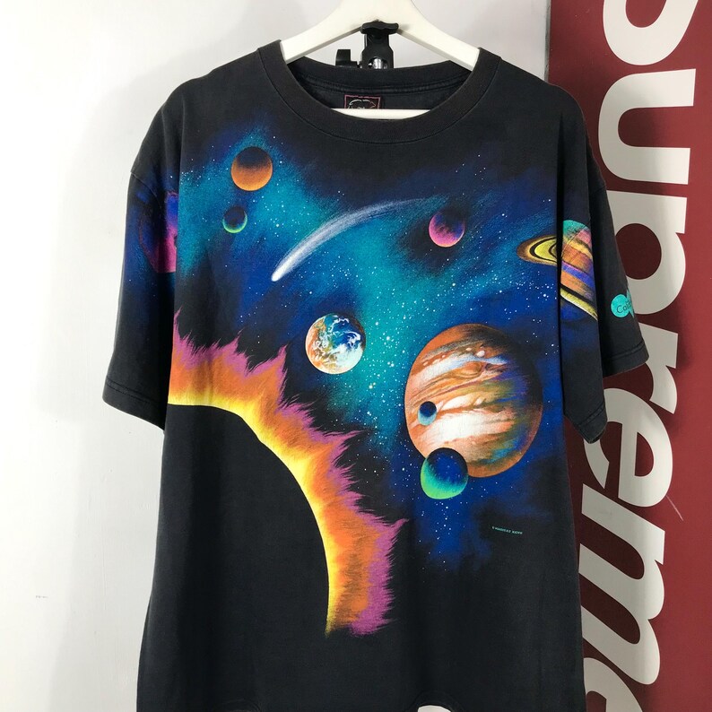 Camiseta vintage Liquid Blue de 1992, Universo Planetas Espacio Azul NASA Oldtee / Camiseta sobrante / Photofolio / Graphictie / Edición Fotofolio Impresión fotográfica imagen 2