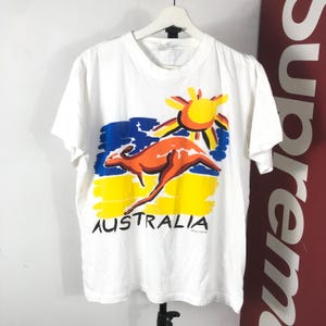 Vintage 1995 australian kangaroo logo Pop Magazine Tee/ Fotofolio / Artwork Tee / MoMa/ Size M image 1