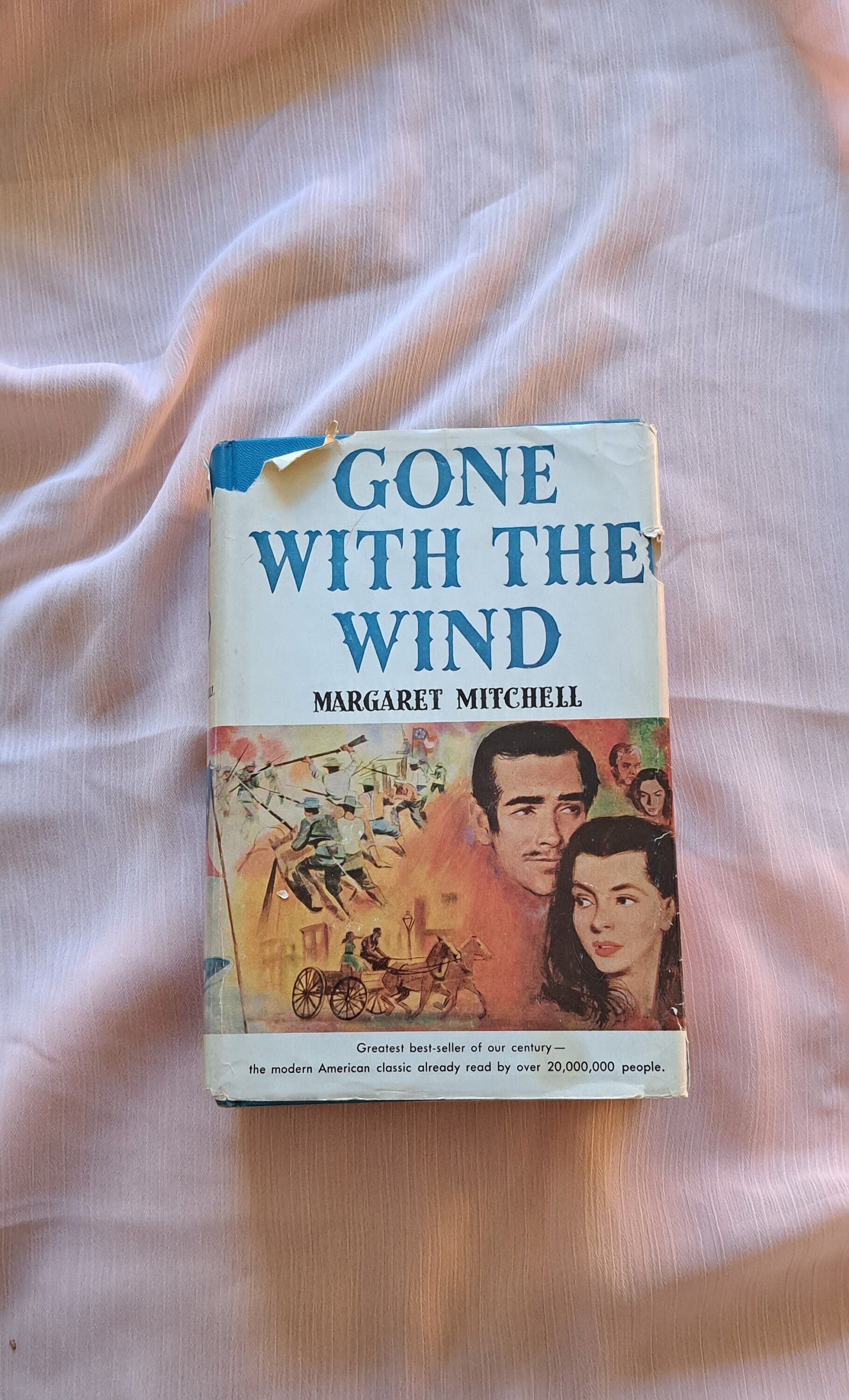 Gone With the Wind by Margaret Mitchell/american Novel Set During