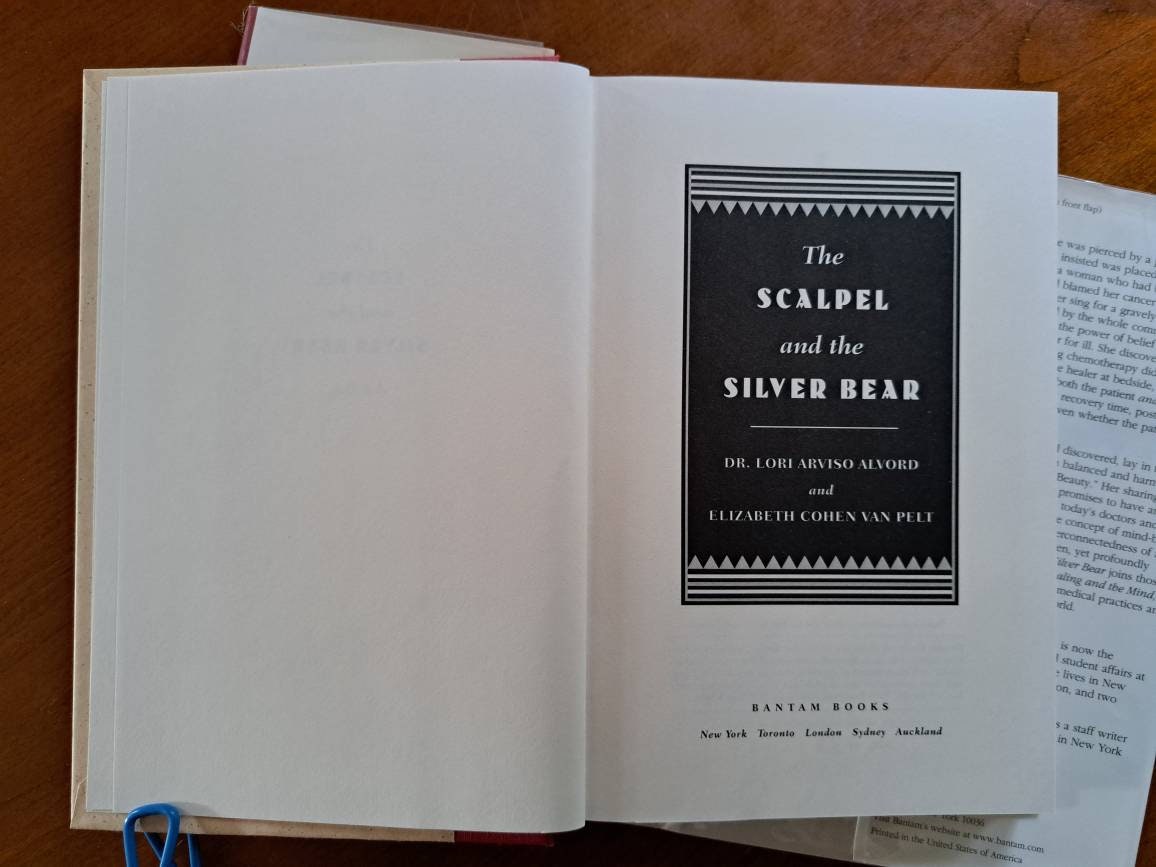 1999 1st Editionthe Scalpel and the Silver Bear/1st Navajo Woman