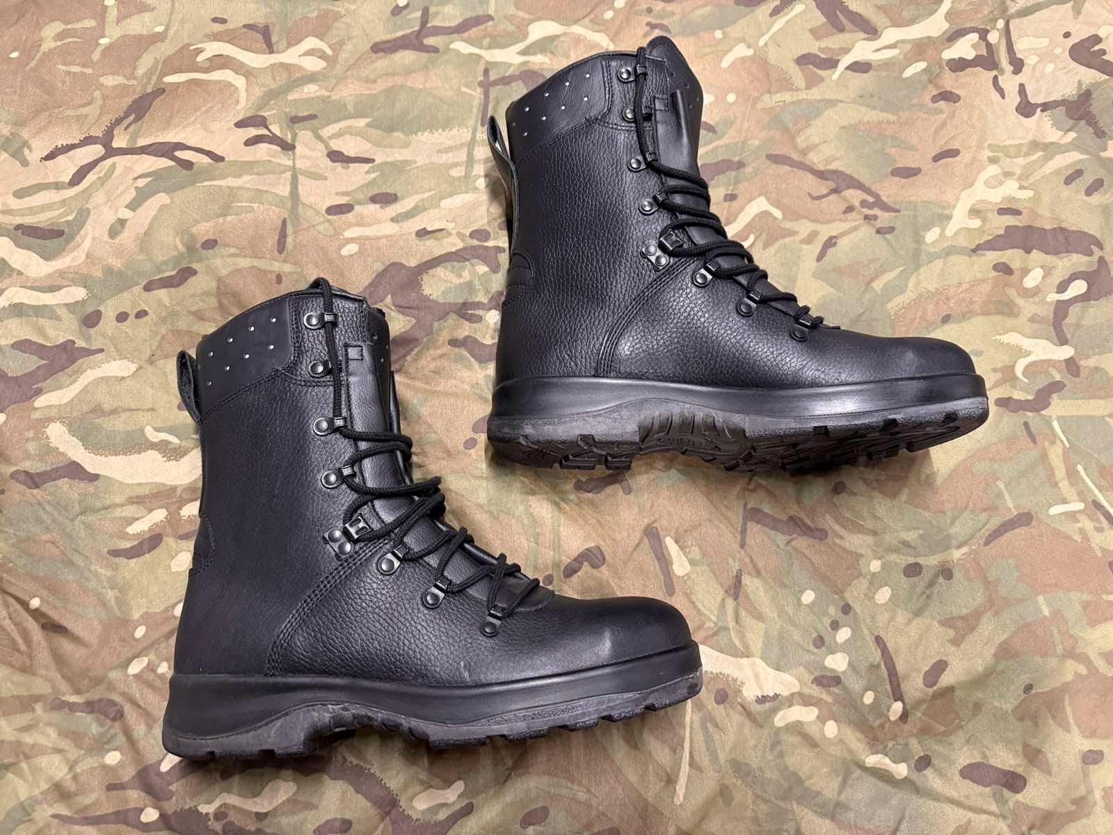 Swiss military boots - Etsy 日本