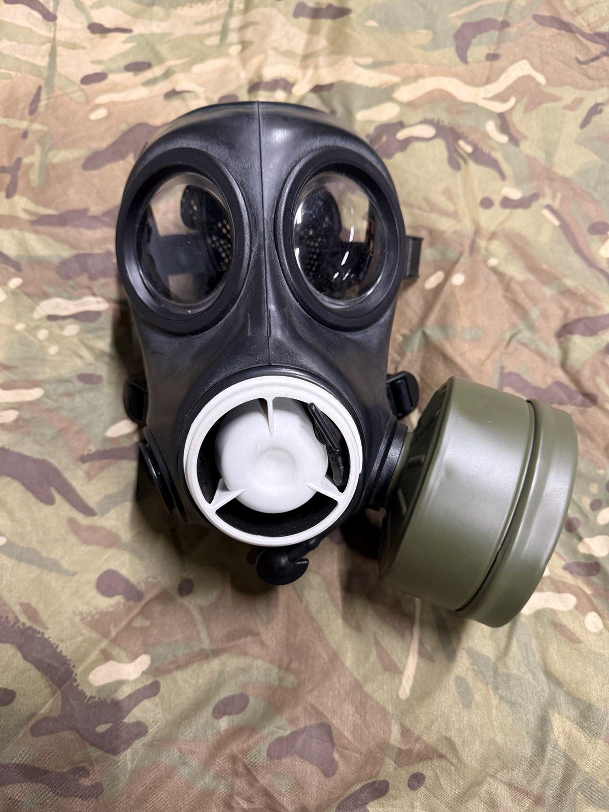 Avon Fm12 Gas Mask - Etsy