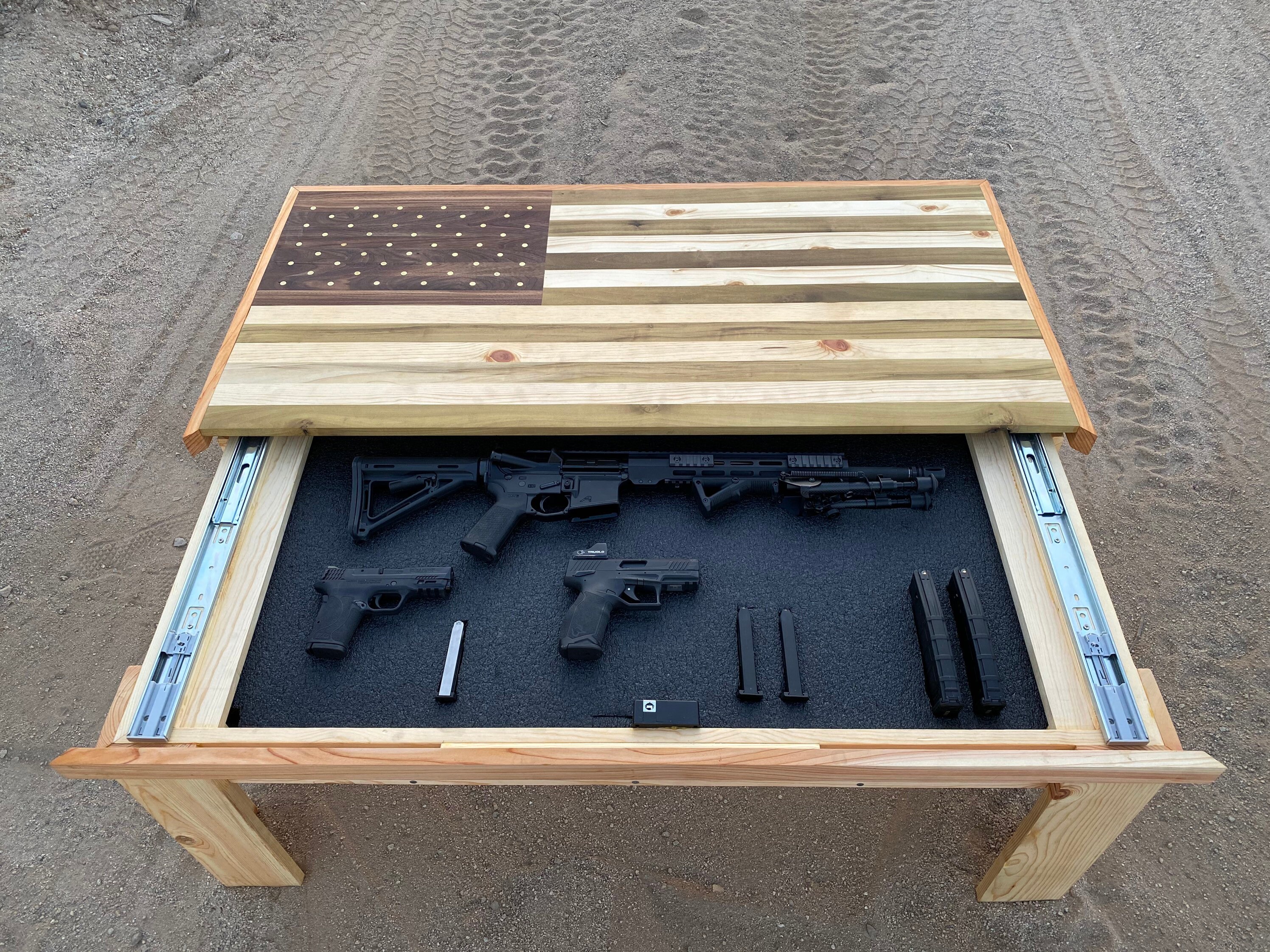 Concealed Gun Coffee Tablebuchheit Fish Days - 2gbars2