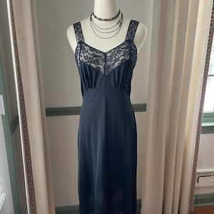 Alluring 1950s Fischer Heavenly Lingerie Black Slip/Slip Dress | Vintage Black Lace Slip Size Extra-Small |  Sexy Lingerie Nightgown Chemise
