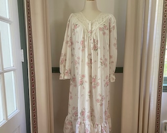 Vintage Victoria Secret Pink Floral Prairie Lace Button Front Nightgown | Victoria Secret Gold Label Cottage Core Nightgown Size Medium