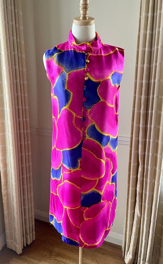 saks silk dress 1970s Saks Fifth Avenue Silk Mod Dress | Vintage Fuchsia and Royal Blue Silk  Dress | Artsy Hot Pink and Royal Blue Silk Dress