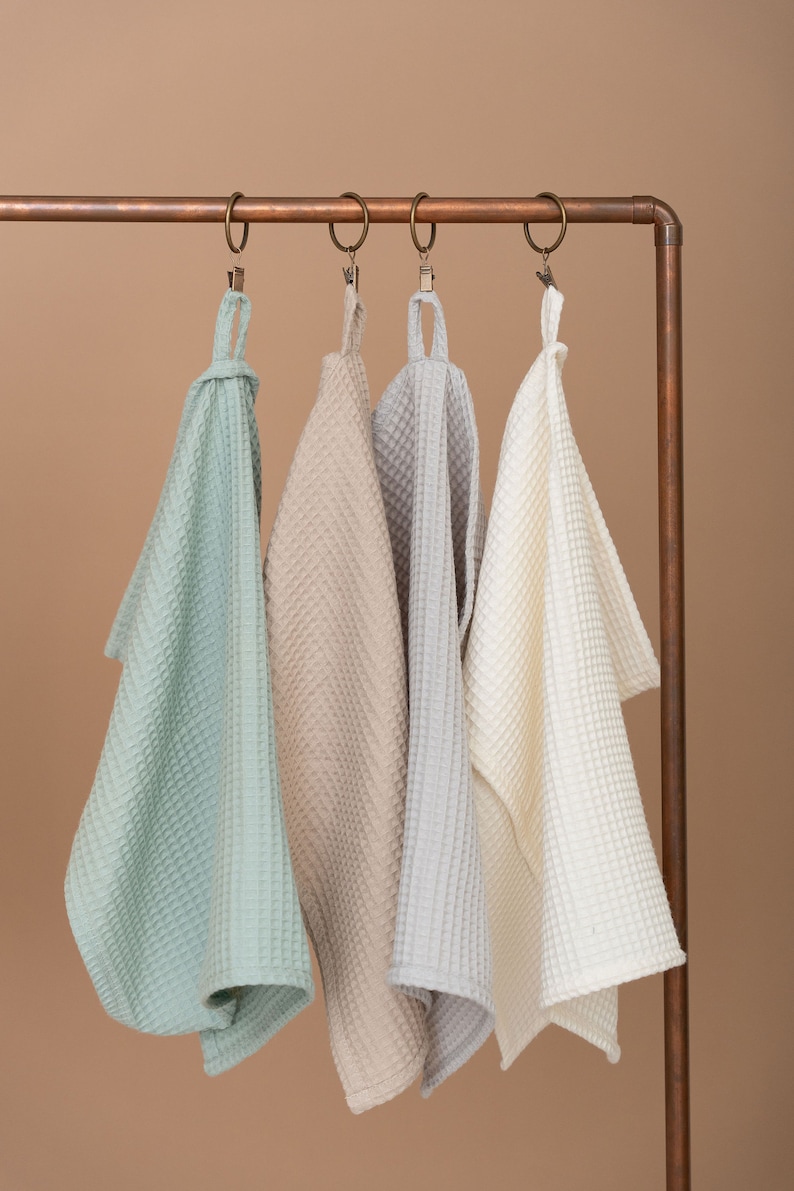 hand towels hanging