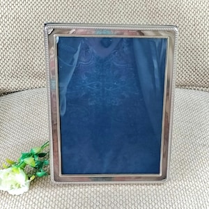 Sheffield Frame - Etsy