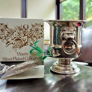 Viners Lion Head Toothpick Holder, miniature wine cooler shape, original box
