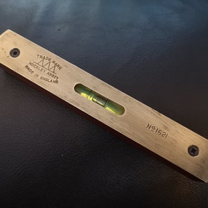 Hockley Abbey Level Vintage 6 Brass and Walnut Spirit Level No