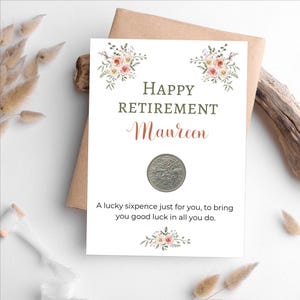 Ruhestand Geschenke für Frauen - Lucky Sixpence Münze - Personalisiertes Geschenk zum Ruhestand Andenken für Freund, Mutter, Schwester - Arbeitskollege beim Gehen