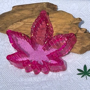 Weed Marijuana Resin Ashtray Pink Fuchsia with sparkles! Handmade Pot shape Cannabis lovers unique Leaf tray storage.