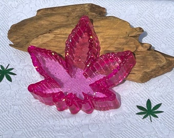 Weed Marijuana Resin Ashtray Pink Fuchsia with sparkles! Handmade Pot shape Cannabis lovers unique Leaf tray storage.