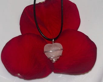 Handmade 20mm heart shaped Rose Quartz necklace Gold tone wire reiki charged healing jewelry Give receive LOVE! Valentine’s Day Gift Pink