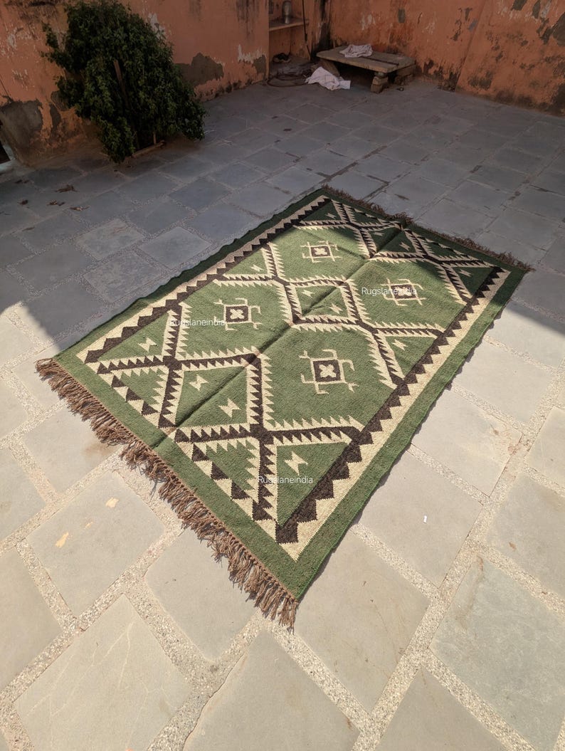 Wool Jute Kilim 9x12, Wool Kilim 8x10, Livingroom Area Rug 9x12, Hallway Area Rug 9x12, Wool Turkish Rug, Jute Area Rug 9x12 Jute Bedroom Rug, Flatweave Jute Rug, Kilim Area Rug, Jute Rug 9x12, Jute Area Rug

Jute Area Rug 9x12, Jute Bedroom Kilim, Wool Jute Rug 9x12 Jute Rug, Indoor Jute Rug, Wool Jute Kilim For Hallway Jute Rug Large Jute Rug, Kilim Area Rug, 8x10 Jute Rug

Kilim green Rug, Accent Rug, Outdoor Rug/Indoor Rug, Living/Dinning Room 4X6 Ft. Wool Jute Kilim Rug, Indian DhurrieRug