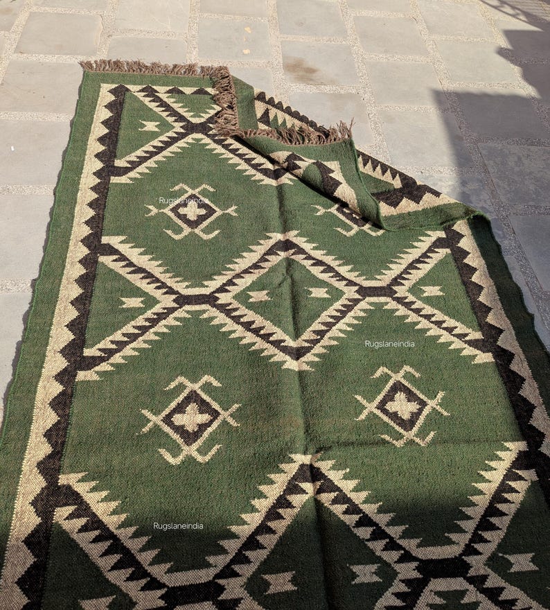 Wool Jute Kilim 9x12, Wool Kilim 8x10, Livingroom Area Rug 9x12, Hallway Area Rug 9x12, Wool Turkish Rug, Jute Area Rug 9x12 Jute Bedroom Rug, Flatweave Jute Rug, Kilim Area Rug, Jute Rug 9x12, Jute Area Rug

Jute Area Rug 9x12, Jute Bedroom Kilim, Wool Jute Rug 9x12 Jute Rug, Indoor Jute Rug, Wool Jute Kilim For Hallway Jute Rug Large Jute Rug, Kilim Area Rug, 8x10 Jute Rug

Kilim green Rug, Accent Rug, Outdoor Rug/Indoor Rug, Living/Dinning Room 4X6 Ft. Wool Jute Kilim Rug, Indian DhurrieRug