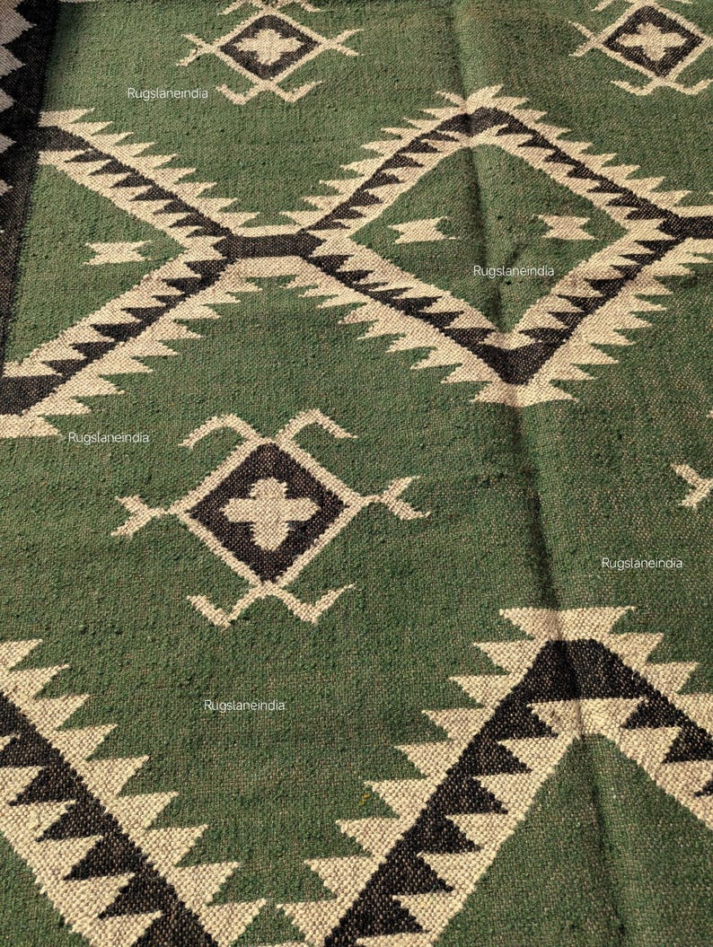 Wool Jute Kilim 9x12, Wool Kilim 8x10, Livingroom Area Rug 9x12, Hallway Area Rug 9x12, Wool Turkish Rug, Jute Area Rug 9x12 Jute Bedroom Rug, Flatweave Jute Rug, Kilim Area Rug, Jute Rug 9x12, Jute Area Rug

Jute Area Rug 9x12, Jute Bedroom Kilim, Wool Jute Rug 9x12 Jute Rug, Indoor Jute Rug, Wool Jute Kilim For Hallway Jute Rug Large Jute Rug, Kilim Area Rug, 8x10 Jute Rug

Kilim green Rug, Accent Rug, Outdoor Rug/Indoor Rug, Living/Dinning Room 4X6 Ft. Wool Jute Kilim Rug, Indian DhurrieRug