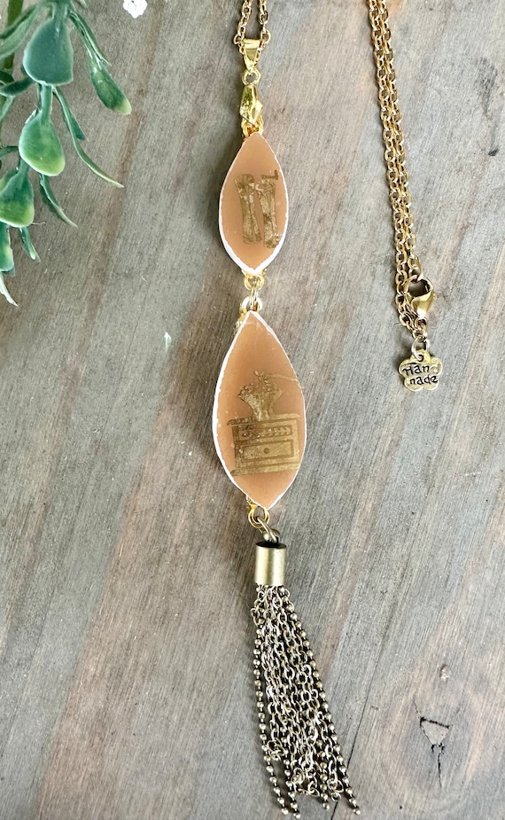 Vintage Pyrex Early American Broken China Jewelry: Upcycled Elegance necklace