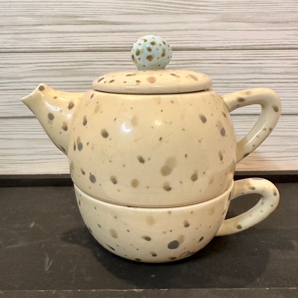 Vintage MARJOLEIN BASTIN Speckled Robins Egg Stacking Teapot - Single Serve Teapot and Cup - Vintage Teapot - Robin’s Egg Blue