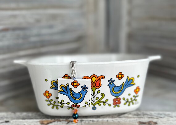 Unique 1970s Country Festival Corningware Statement  necklace