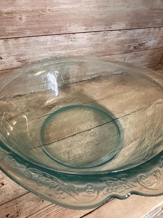 Vintage Federal Glass Madrid Aqua Etched Serving Bowl 9.5" x 3