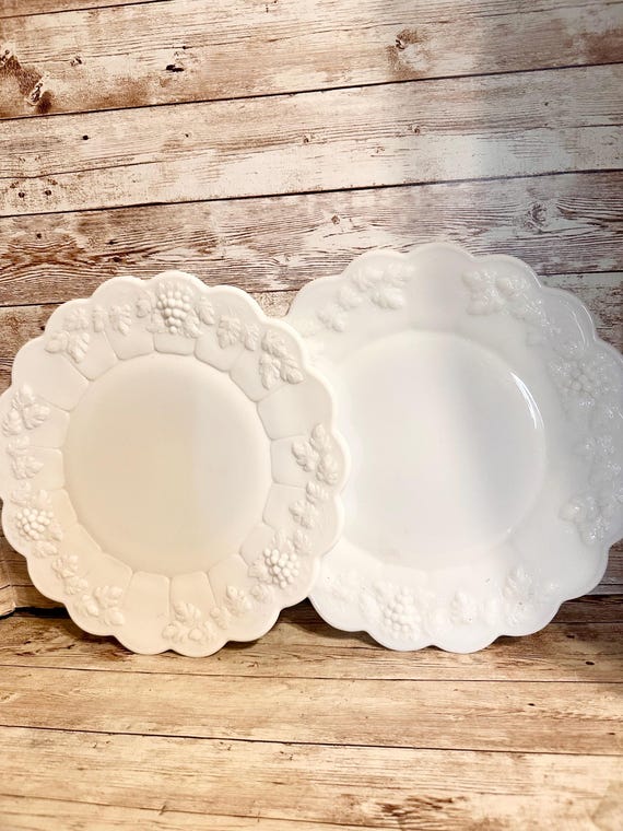 Westmoreland Paneled Grape dinner plate pair (lot of 2) white milk glass  MG