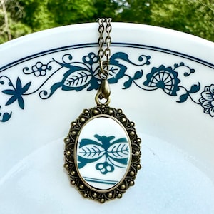 Beautiful one of a kind 1970s Correlle Old Town Blue, Onion Pattern Pendant necklace with   Antique gold findings