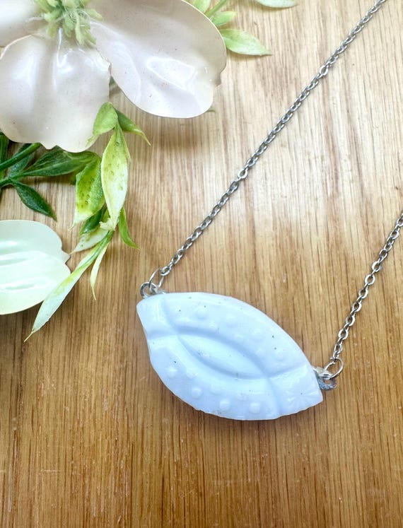 Elegant Fenton Candlestick Broken China Necklace Siver Stainless Steel Chain