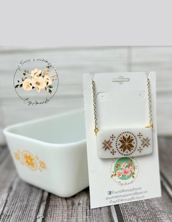 One of a kind Town and Country Pyrex Small rectangle pendant with gold findings