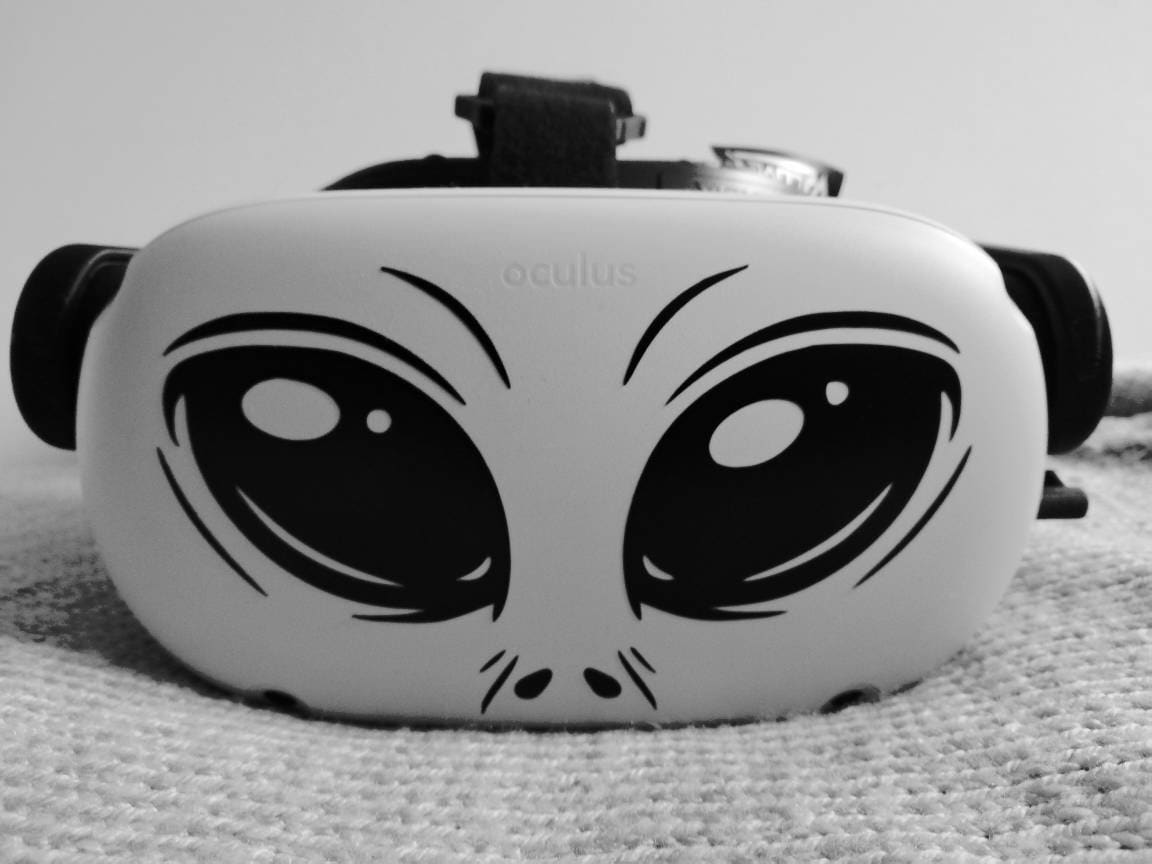 Oculus Quest 2 Alien Decal Etsy UK