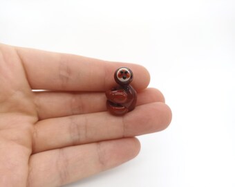 Miniature Sloth Figurine: Handmade Murano Glass Table Sculpture