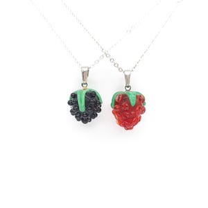 Blackberry Murano Glass Necklace, Fruit Jewelry , Tiny and Cute Gift for Woman ,  Birthday Gift , Christmas Gift , berry lover gift
