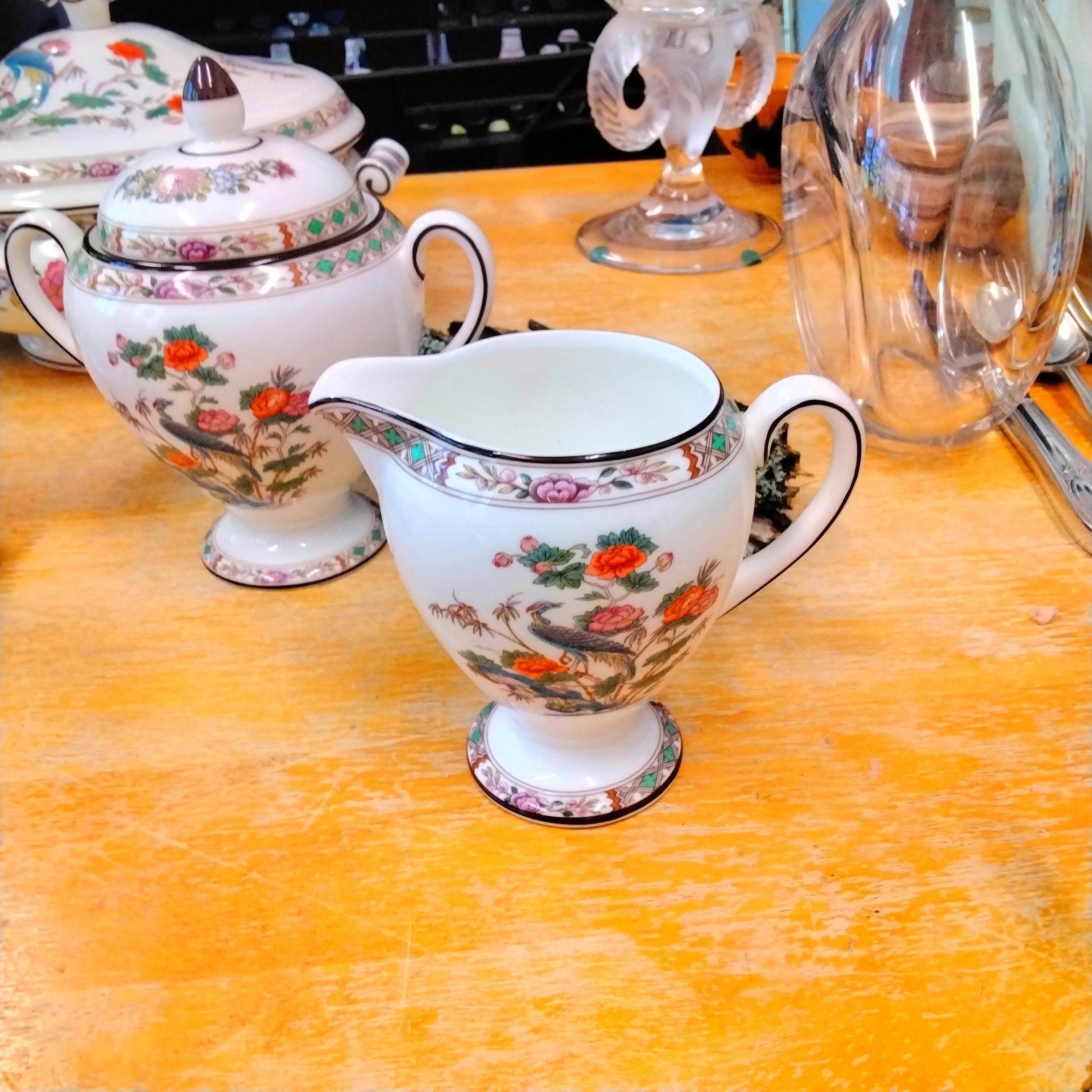 Wedgwood Kutani Crane, Fine Bone China, Barlaston England. Pattern