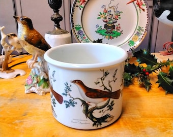 Portmeirion birds of Britain, nightingale planter, design by E. Donovan 1794. 15cm diameter. England