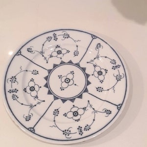 Brown Westhead and Moore Copenhagen plate about 1870. Porcelain. Cauldon Place England. 23cm