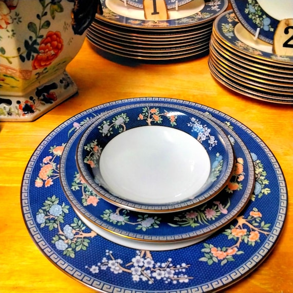 ウェッジウッド　ボーンチャイナ　BLUESIAM ウェッジウッド ボーンチャイナ BLUESIAM Wedgwood Blue Siam Bone