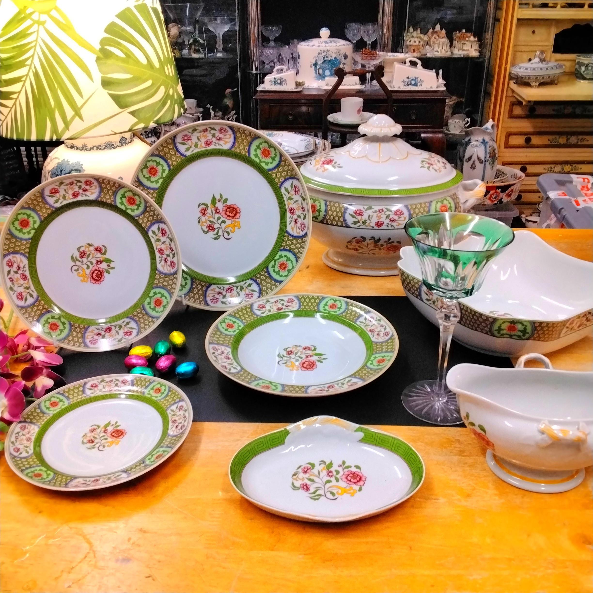 Vista Alegre Mottahedeh - Etsy