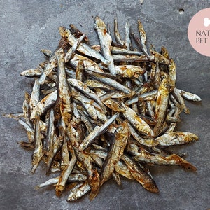 Sprats- 100% natural air dried healthy fish treats for dogs and cats (tiddlers)