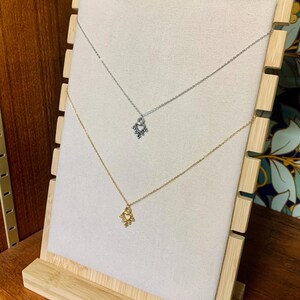 Fine necklace with baroque heart pendant - discreet and elegant necklace for women in stainless steel