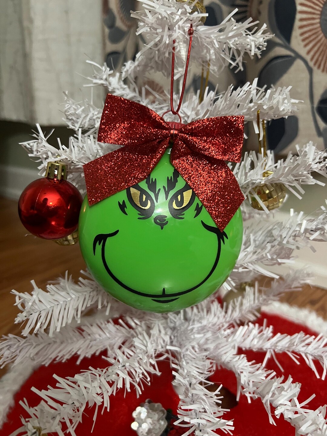 Grinch Wood Ornament/ Grinch Ornament/ Wood Ornament/christmas Tree ...